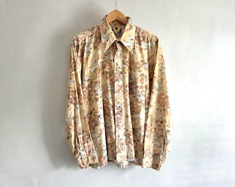70s Mens Floral Button Down Shirt - Vintage Golden Vee - Size Large