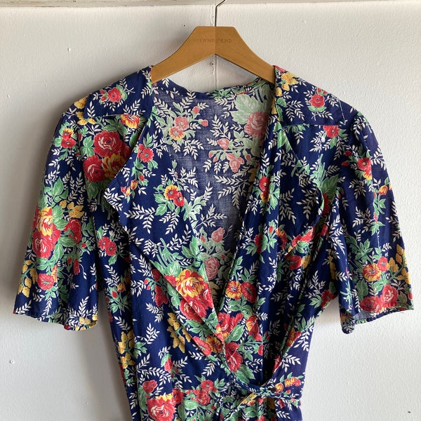 1930’s/40’s Vibrant Cotton Full length Short Sleeved Floral Wrap Dress L-XL