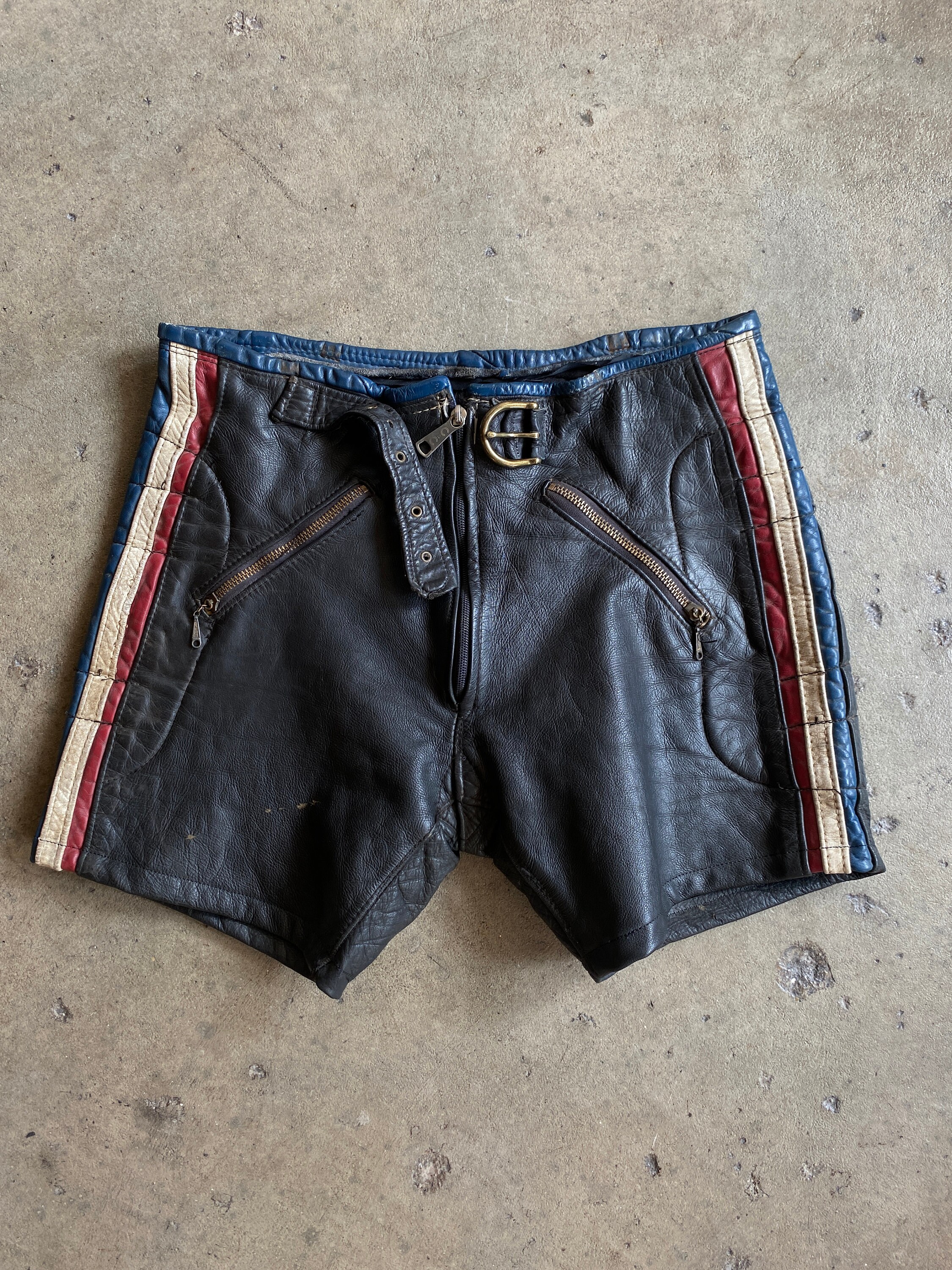 90s silver leather short shorts 6-8, vintage 1990s hot pants, go go shorts,  club kid rave headstock gender neutral 28 mens womens