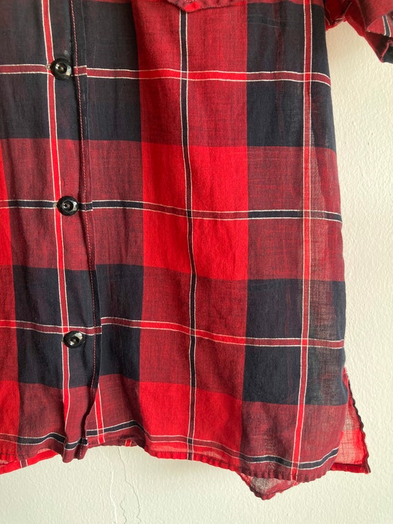 50s/60s Unbranded Plaid Pattern Blouse Size S/M - image 4