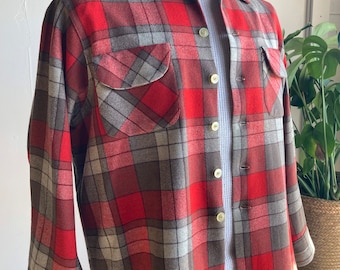 1950s Chippewa Woolen Plaid Wool Flannel Loop Collar Shirt Size Large