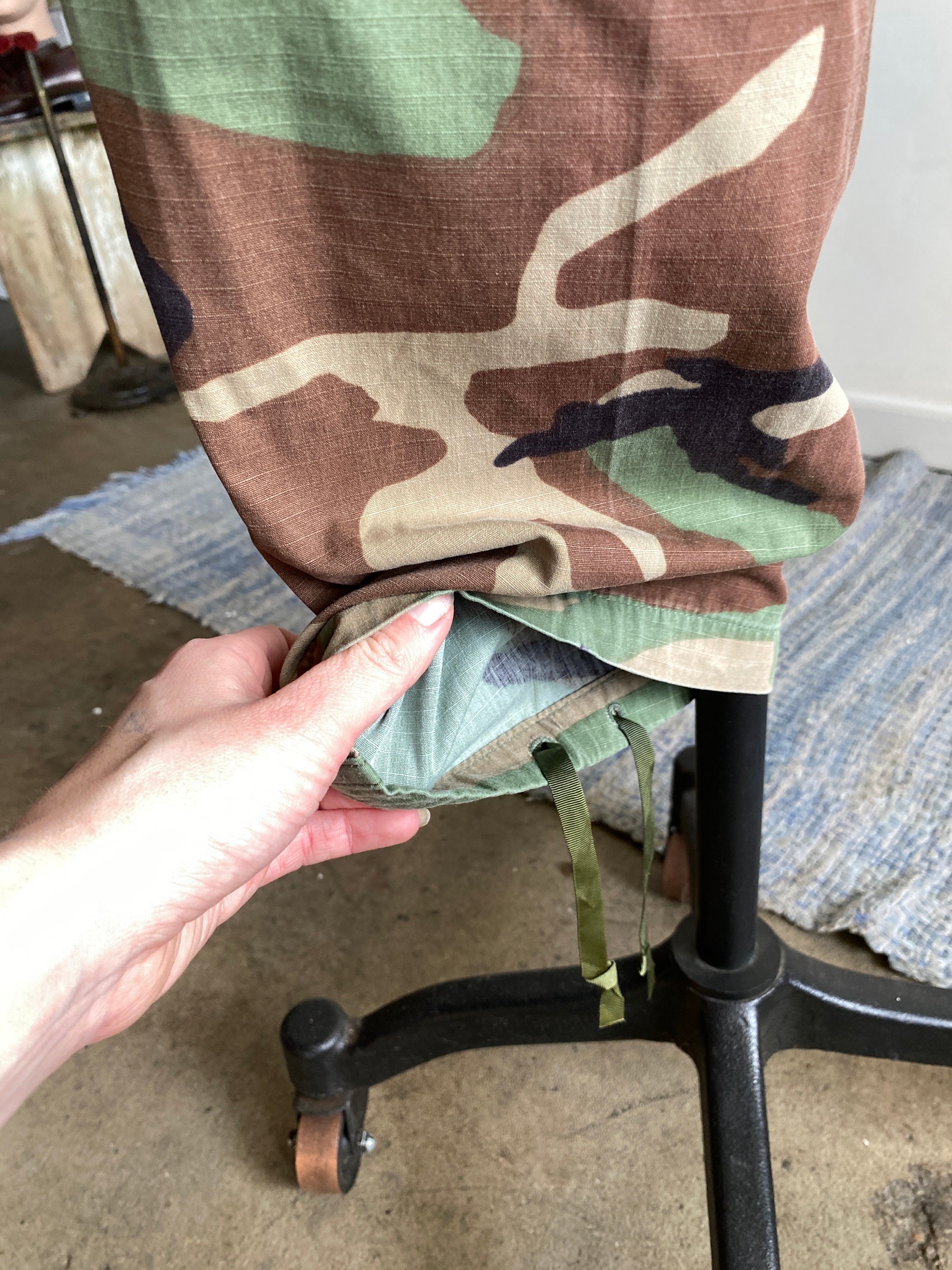Vintage Woodland Camo Military Cargo Poplin Pants - Etsy Vintage Woodland Camo Military Cargo Poplin Pants - Etsy