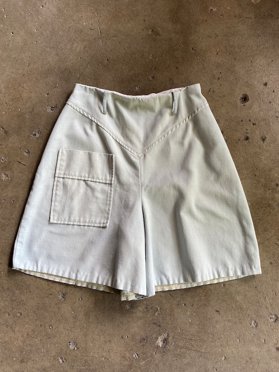1960s Pale Blue Cotton Wide Leg Shorts 29
