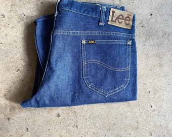 Deadstock Lee 200 1970s/80s Dark Indigo Denim Jeans Size 38x29