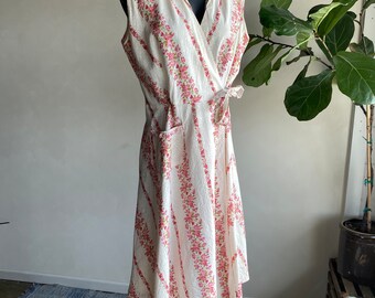 1960s Top Mode Frocks Pink White Floral Cotton Wrap Dress XL