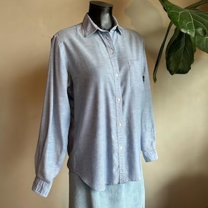 1990s Sportables Oxford Blue Button Up Ladies Shirt Blouse S-M