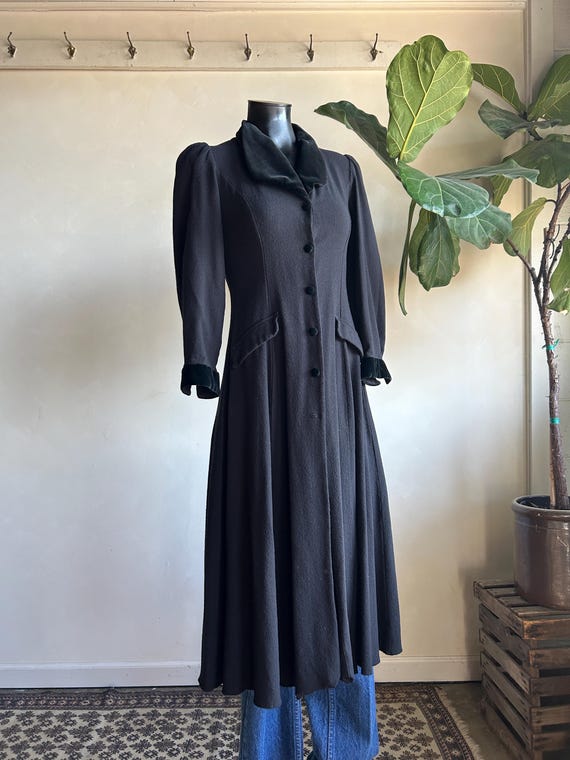 90s does 40s Laura Ashley Black Velvet Trim Princ… - image 3