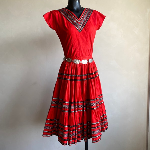 1950s Red Square Dancing Two Piece Western Set With Belt XS