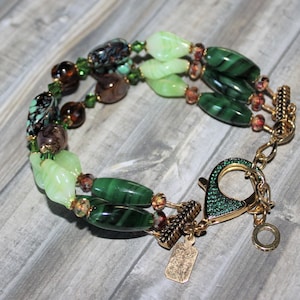 Three Strand Vintage Art Glass Bracelet with Green Venetian Murano Beads, Vintage Czech Art Glass Beads Pave Green Crystal Clasp     B05