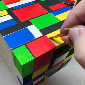 OOAK Birdhouse, Hand Painted. Rubik's Cube Birdhouse, Hand Painted, Cubist. Piet Mondrian House. image 5