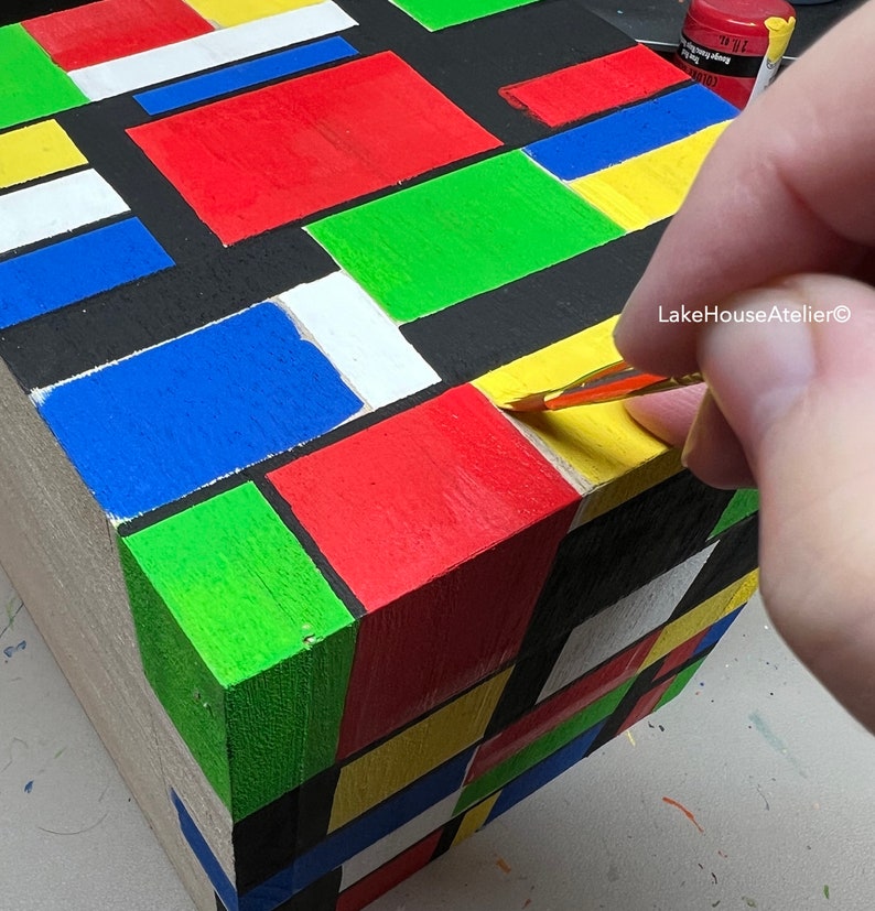 OOAK Birdhouse, Hand Painted. Rubik's Cube Birdhouse, Hand Painted, Cubist. Piet Mondrian House. image 5