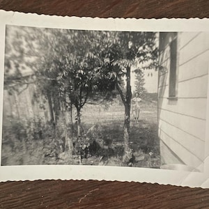Antique Snapshot 1930s Creepy Solitary Girl Standing Alone In A Forlorn Field