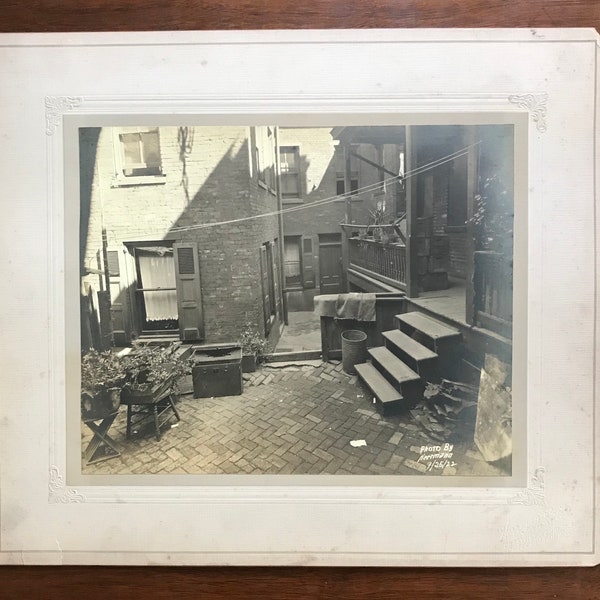 Antique Snapshot Photograph / Cabinet Card 1920s Silver Gelatin Print / Pittsburgh Pennsylvania Slums / Backyard Unusual Photo