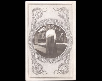 Antique Postcard RPPC / Old Woman Portrait / Grandma Hastings / Vintage Ephemera