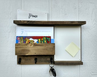 Effaçable à sec avec range-courrier pour étagère