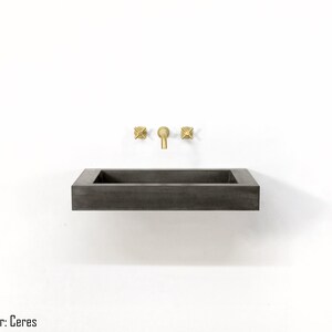 Concrete Ramp Sink with Round Drain