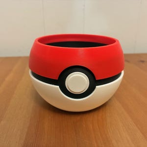 Pokeball Planter