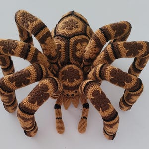 Finished GIANT Crochet toy SPIDER  &quot;African Flower&quot;