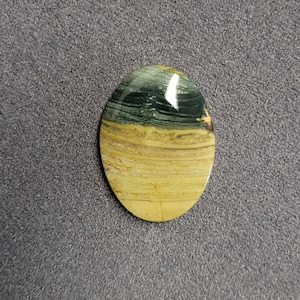 Blue Mountain jasper cabochon