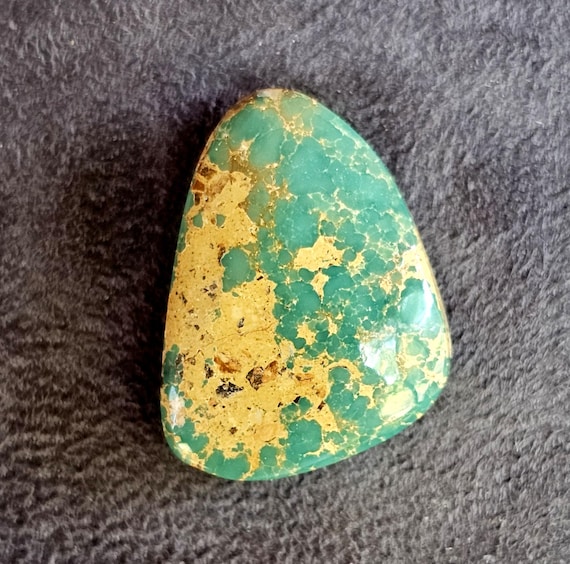 Royston turquoise cabochon