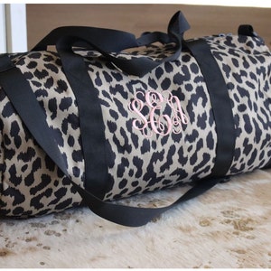 Monogrammed duffel bag, personalized duffle bag, Monogrammed travel bag, bridesmaid gifts, gifts for her, christmas gifts, weekender bag