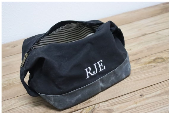 Personalized Groomsmen Dopp Kit, Groomsmen Gift, Toiletry Bag, Groomsmen Bag, Gifts for Him