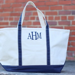 Monogrammed L.L. Bean Boat and Totes for the Whole Family —New England  Lifestyle, Motherhood, + DIY - Birch Landing Home