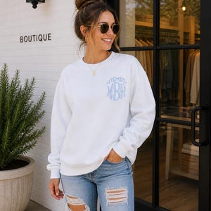 Bow Monogrammed Personalized Sweatshirt, Monogrammed Sweater, Gifts for Her, monogram sweater,