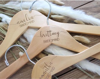 bridesmaid hangers, Personalized engraved Bridesmaid Hangers, Wedding Dress Hanger, Engraved Bridesmaid Hanger