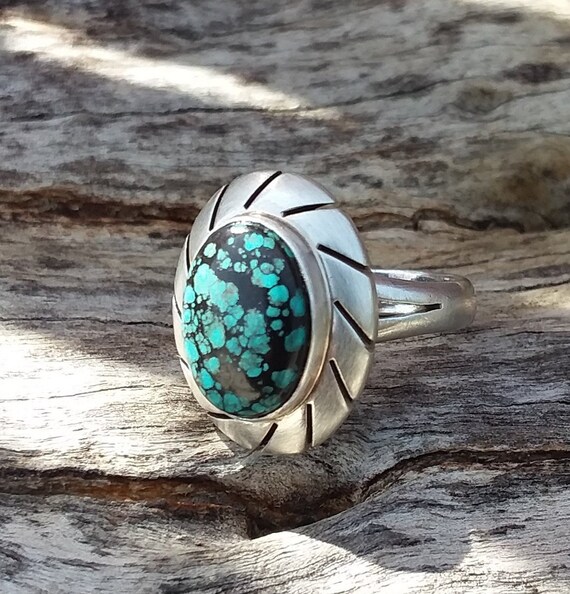 Chunky Dunky Green Spiderweb Turquoise Vintage Native American Navajo Sterling Silver Bolo Tie Chunky Dunky Green Spiderweb Turquoise Vintage Native American Navajo Sterling Silver Bolo Tie