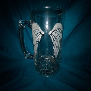 Angel wings hand etched beer stein -  beer stein, beer mug, hand etched, etched glass, mug, holiday, gift