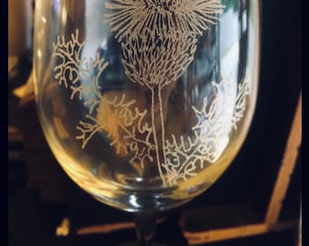 Scottish thistle flower hand etched stemmed wine glass - Scottish thistle, hand etched, engraved, colored glass, wedding, gift, thistle