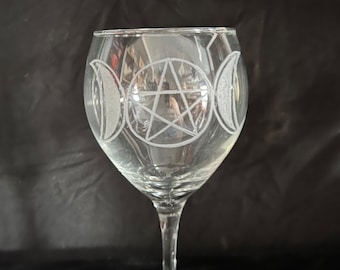 Triple moon goddess hand etched stemmed wine glass - triple moon goddess, engraved, wine glass, glassware, home decor, gift, holidays