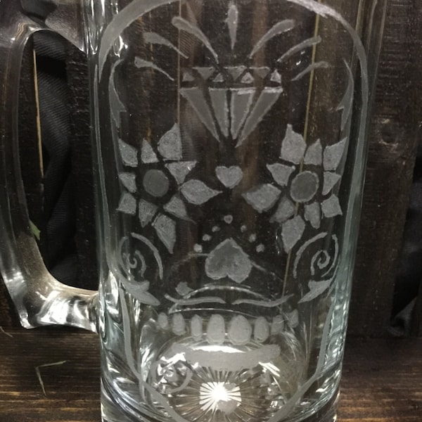 Sugar Skull hand etched beer stein - sugar skull, Day of the Dead, beer stein, beer mug, hand etched, etched glass, mug, holiday, gift