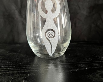 Spiral Goddess etched stemless wine glass. Choose your own color and design! perfect handmade gift, you choice,Wiccan design, Goddess