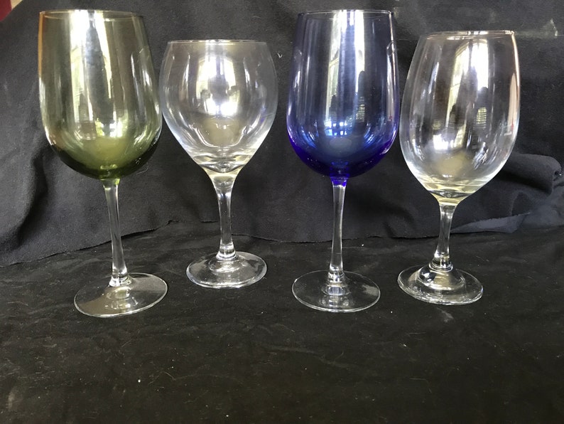 Fleurdelis Stemmed Wine Glass Fleur De Lis Fleurdelys Etsy