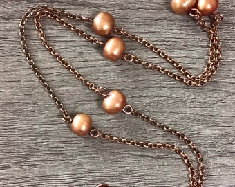 Gorgeous Iridescent Shell Pearl Copper-Toned Necklace with Matching Earrings