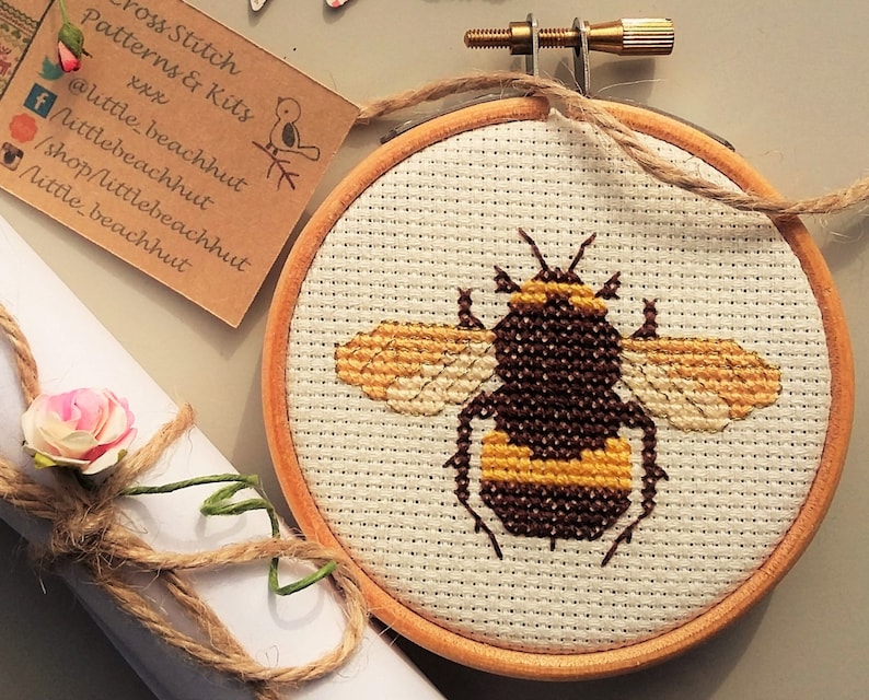 bee-cross-stitch-pattern-bee-embroidery-mini-cross-stitch-etsy-uk