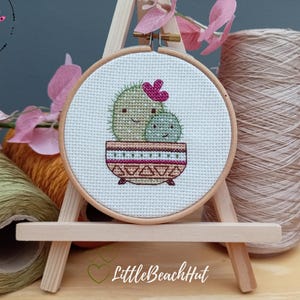 Cactus cross stitch, cacti embroidery, plant lovers gift, cactus card, cross stitch pattern, mini hoop, easy cross stitch.