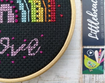 Rainbow cross stitch pattern, little rainbow embroidery, mini hoop, rainbow cross stitch chart, colourful embroidery, cross stitch pattern