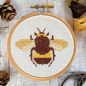 Cross stitch kits, bee, honeybee, save the bees, cross stitch patterns, embroidery kits, embroidery patterns, easy cross stitch, small gift image 1
