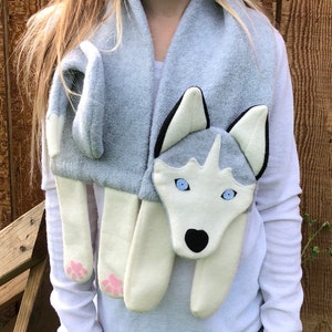 Husky Scarf PDF instant download Sewing Pattern, UW gift, Huskies scarf, full sized, fun easy kids, dog lovers gift, fleece, dog sledder