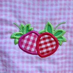 Two Strawberries applique embroidery design download for embroidery machine