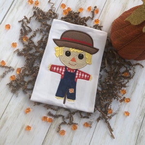 Scarecrow Autumn applique embroidery design file for use with an embroidery machine
