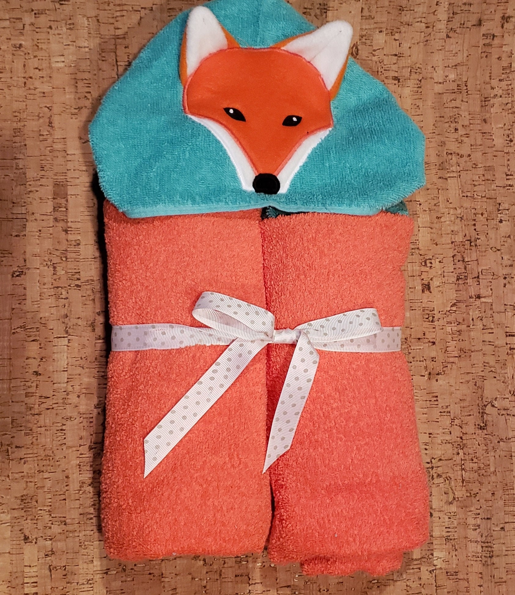 Fox Peeker Applique Embroidery Design File for Use With an - Etsy