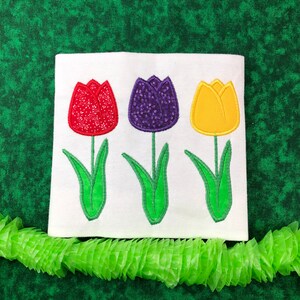 Tulip Trio Spring appliqué design download for embroidery machine
