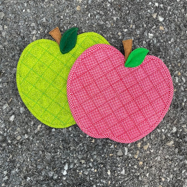 ITH Quilted Apple Topflappen oder Topfuntersetzer Stickmusterdatei für die Verwendung mit einer Stickmaschine