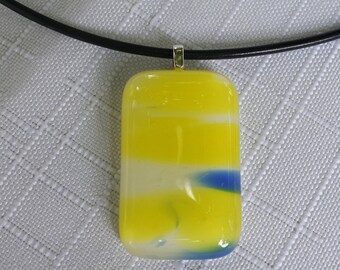 Yellow and blue fused glass pendant (P1032).