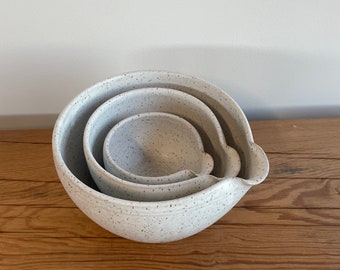 Set of 3 hand thrown stoneware mixing bowls batter bowl pottery
