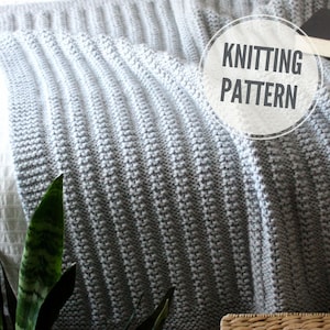 Easy Blanket KNITTING PATTERN / Happy Endings / Reversible Throw Knit Pattern for Bulky Yarn / Modern Afghan Knitting Pattern / Chunky Yarn